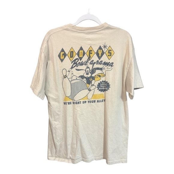Disneyland by Hanes Goofy Bowling T-Shirt Size Large DS1 - Picture 3 of 3